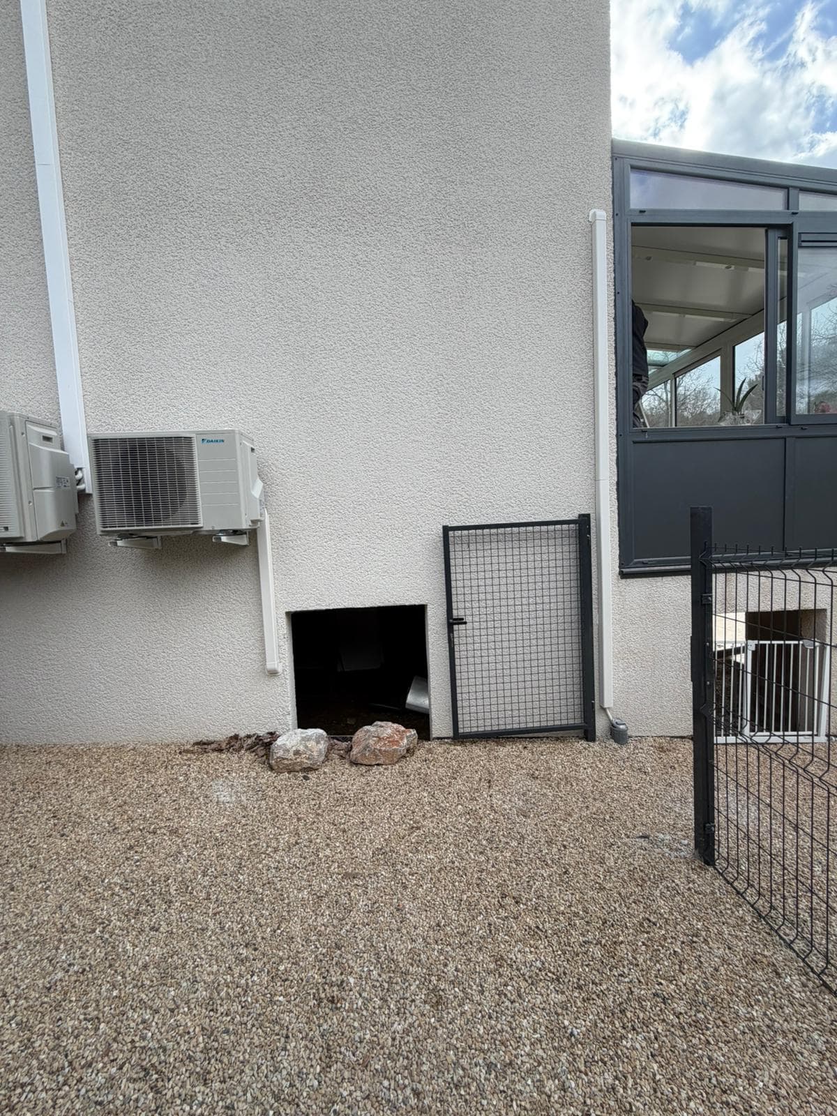 Installation climatisation — unité extérieure